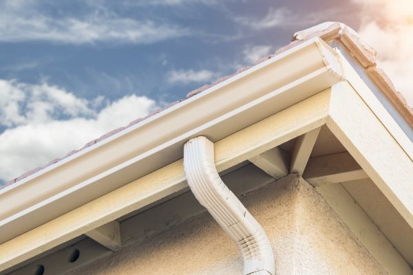 Seamless Gutter Replacement in Coeur D Alene